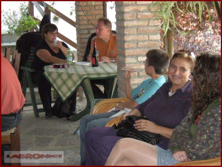 Clicca sul nome per scaricare le foto